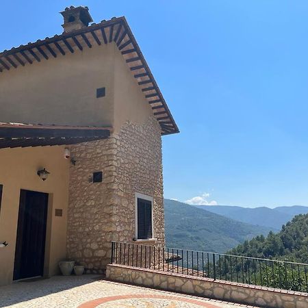 Agriturismo Il Casaletto Montefranco Exteriör bild