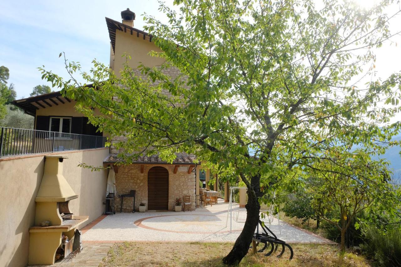 Agriturismo Il Casaletto Montefranco Exteriör bild