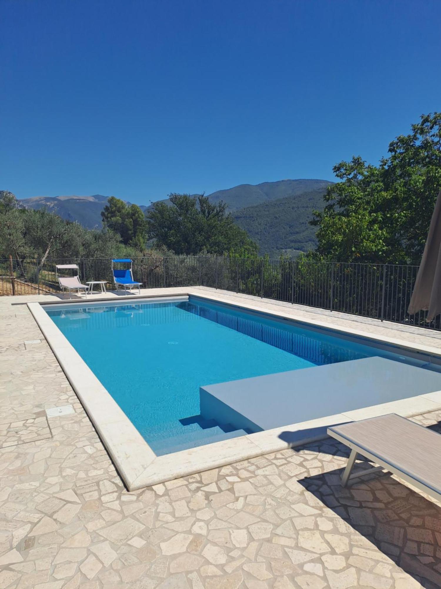 Agriturismo Il Casaletto Montefranco Exteriör bild