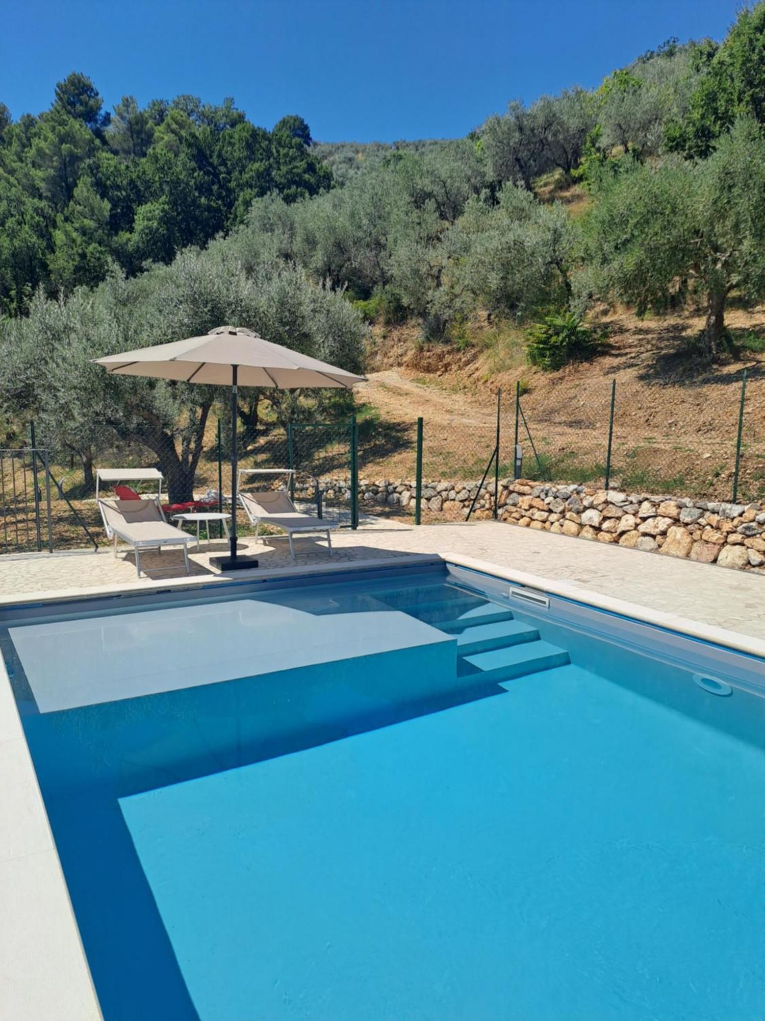 Agriturismo Il Casaletto Montefranco Exteriör bild