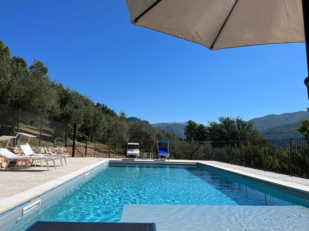 Agriturismo Il Casaletto Montefranco Exteriör bild