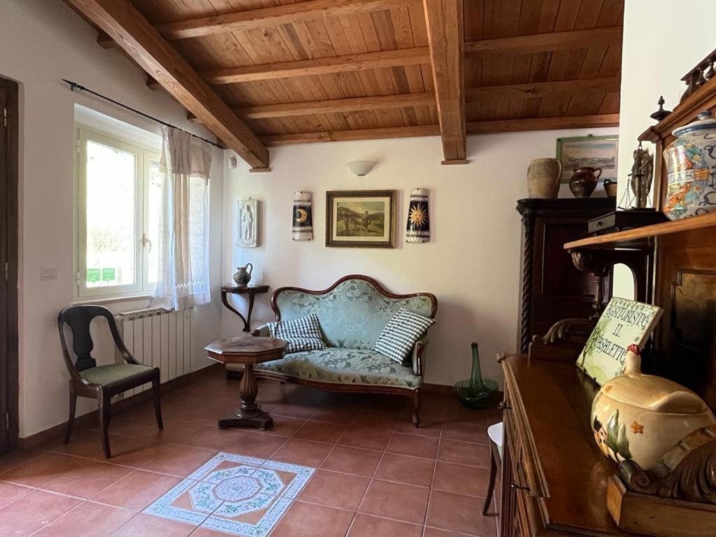 Agriturismo Il Casaletto Montefranco Exteriör bild